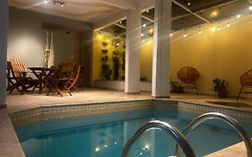 Hotel Thermas da Mantiqueira - Poços de Caldas - De frente para a Praça Central e Relógio Floral